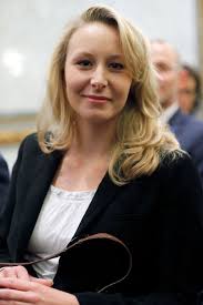 Par la suite, le compagnon de sa mère samuel maréchal la reconnaît officiellement, et marion le pen marion maréchal). Marion Marechal Fete Ses 30 Ans Rencontrez Son Compagnon Vincenzo Sofo