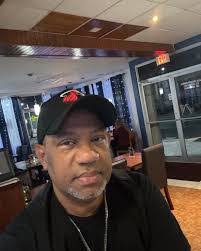 Edwin Suriel's Instagram, Twitter & Facebook