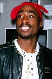Thelist Embracing The Bandana Tupac Pictures Tupac Tupac Shakur