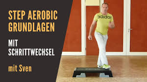 Die knie sind nie durchzustrecken und der rücken gerade. á… á… Aerobic Fur Zu Hause Gute Ubungen Furs Training