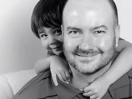 Steven Bert's Instagram, Twitter & Facebook