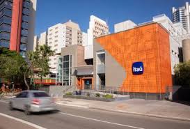 Itaú lucra R$ 12,3 bilhões no 4° trimestre de 2025, alta de 13,2%