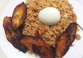 First, prepare a little stew or sauce. Simple Way To Make Homemade Jollof Rice Fried Plantain And Egg Best Recipes
