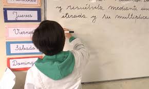 El inicio de clases será el lunes 24 de agosto las cuales se llevaran a cabo vía remota hasta que el semáforo epidemiológico tenga el color verde. Ministro De Educacion Confirma Fecha Para Comenzar El Ano Escolar 2021 Noticias Canal 9 Bio Bio Television