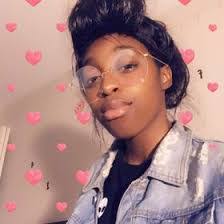 Shamia Brown's Instagram, Twitter & Facebook