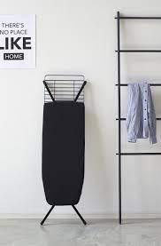 暮らしのアイデア アイロン掛け 2 山崎実業コラム simple life lab 生活雑貨 インテリア キッチン収納情報 収納 アイロン台 スタンド式 インテリア