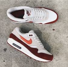 Nike Air Max 1 Curry 2 0 Grailify Sneaker Releases Nike Air Max Air Max 1 Air Max