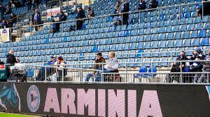 January 31 at 12:06 pm ·. Bundesliga Bielefeld Gegen Den Fc Bayern Findet Ohne Fans Statt Eurosport