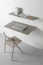 Une belle table murale qui est multifonctionnel grâce à une étagère intégrée. Wandtisch Gris Bureau Table Etagere Mur Table Pliante De Pliable En Casa