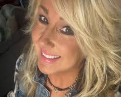 Tammy Raines's Instagram, Twitter & Facebook