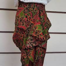 Maybe you would like to learn more about one of these? Rok Batik Merah Asimetris Shopee Indonesia