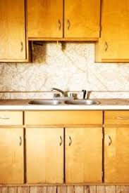 Sticky Kitchen Cabinets If It Seems Like No Amount Of Kitchen Cleaner Will Remove The Gri Clean Kitchen Cabinets Wooden Kitchen Cabinets Old Kitchen Cabinets