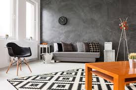 Desain ruang tamu yang kecil perlu didukung dengan pemilihan furniture minimalis agar ruangan ruangan yang kecil akan terlihat semakin sempit apabila anda menaruh furniture dan aksesoris misalnya, anda bisa memilih sofa atau meja ruang tamu yang sekaligus juga dapat digunakan untuk. 5 Tips Desain Ruang Tamu Minimalis Isi Bangunan