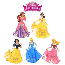 Tentu saja mainan boneka barbie princess dimiliki oleh anak seusia tk yang sering. Figure Princess Disney Cinderella Snow White Aurora Belle Ariel Set 5 Shopee Indonesia
