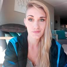 Ashleigh Wallace's Instagram, Twitter & Facebook