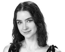 Alexandra Carey's Instagram, Twitter & Facebook