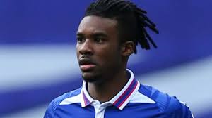 Omar Richards: Bayern Munich sign Reading left-back