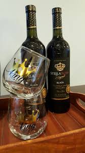 On a hot summer's day, nothing beats a stella pink, stella black or stella berry. Stella Rosa Black His His Stemless Wine Glass Wine Photography Wine And Liquor Stella Rosa
