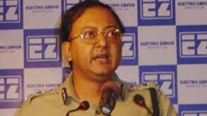 EC Appoints Sanjoy Mukherjee as Bengal DGP, Replaces Vivek Sahay in Less  Than 24 Hours