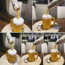 Meine Erste Biertorte Zum Mannergeburtstag Bierkuchen Kuchen Und Torten Rezepte Kuchen Fur Manner