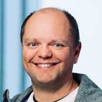 50+ perfiles de «Brian Berg»