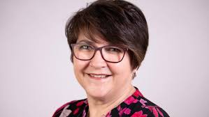 Health administration professionals ratify new contract