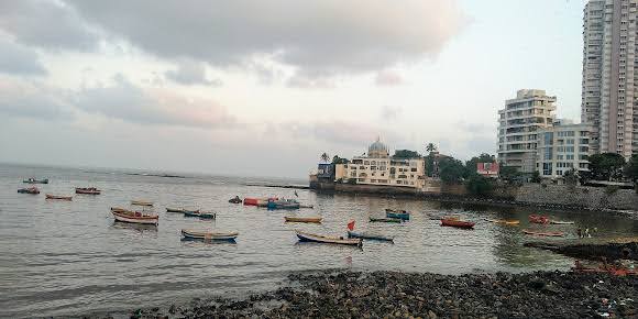 Samudra Mahal Apartment for Sale in Worli, Mumbai