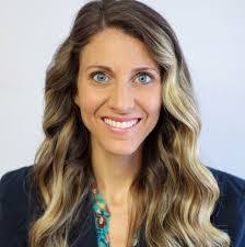 Elaine Thurston's Instagram, Twitter & Facebook