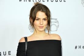 Nach den ersten tagen war ich überwältigt von dem jungen gemüse was dort rumlief. News Ruby O Fee Matthias Schweighofer Susser Schnappschuss Gala De