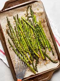 Roasted Asparagus With Garlic Recipe | Epicurious