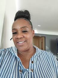 Diane Redding's Instagram, Twitter & Facebook