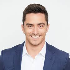 Chase Kassel's Instagram, Twitter & Facebook