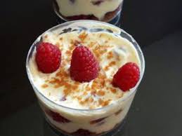 Tiramisu Framboise Genereux Recette En 2020 Tiramisu Framboise Framboise Dessert