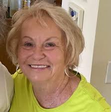 Hi all. I'm looking for your input. Other than my 17 years in San  Francisco, I've lived in the MetroWest area of Boston. I'm considering  moving to White Horse year round. Our