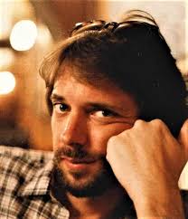 Did anyone know Carey, a resident of the Dakota apartment building in New  York City in the 1980s?