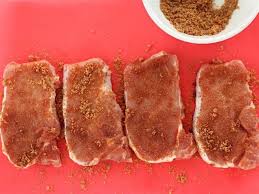 This recipe as shown uses thick center cut porkchops about 1. Sweet And Spicy Glazed Pork Chops Budget Bytes