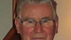 Wanderer trotzen Wind und Wetter