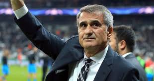 Türkiye a milli futbol takımı, yaşadığı en büyük başarıyı, şenol güneş ile. Senol Gunes In Hedefi 2 De 2 Sporun Dibi