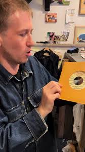 Fresh in from New York, a very mysterious 60s // early 70s style release  courtesy of Names You Can Trust and Grace Of Spades 🎶🏆🔊 Don’t know much  about it, apart from its tuff ! Not many of these ...