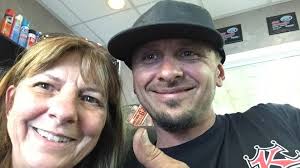 watch Bitchin Rides on...