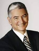 Felipe Gil's Instagram, Twitter & Facebook