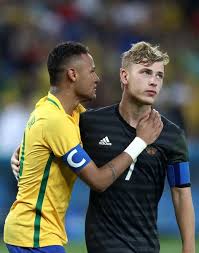 Die beiden neuzugänge standen am nachmittag das erste. Pin On Max Meyer