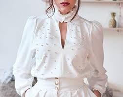 Vous allez adorer notre tunique longue femme grande taille de la collection automne hiver charleselie94, asymétrique, évasée, moderne, chic, féminine, originale, pour femme ronde bohème et raffinée, en maille et voile imprimé, à porter le jour, en soirée, pour un mariage, une cérémonie, en édition limitée. Chemisier Femme Pour Ceremonie Off 79 Cheap Price