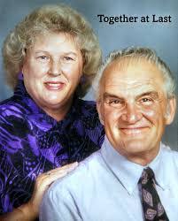 Carol Kube's Instagram, Twitter & Facebook