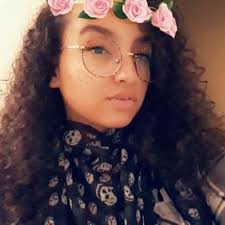 Pamela Borges (@borges_pamela)