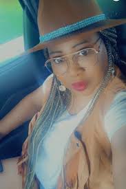 Elaine Givens (@elaine.givens) • Facebook