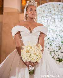 Pin De Rhodelle Em Eva Marcille Looks