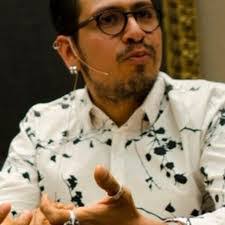 Abraham Villavicencio's Instagram, Twitter & Facebook