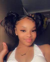 What Y All Doing I Need A School Texting Buddy Light Skin Girls Baby Hairstyles Natural Hair Styles