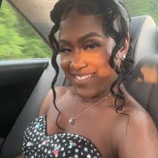 Haley Lilly's Instagram, Twitter & Facebook